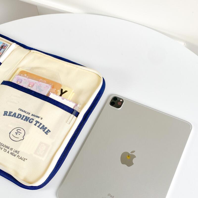 Snoopy Book Shape Canvas Stora - огляд і ціна Tablet And Accessories Bag
